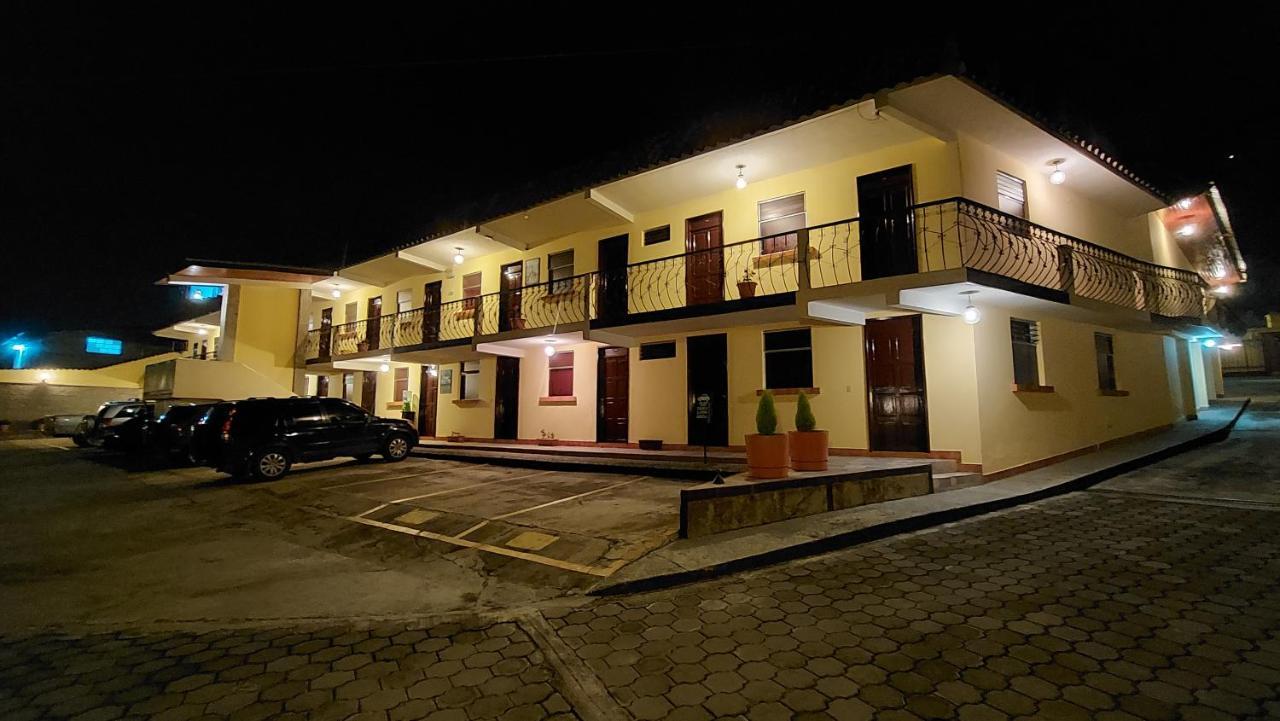 Hotel Y Restaurante Villa Esmeralda Quetzaltenango Exteriér fotografie