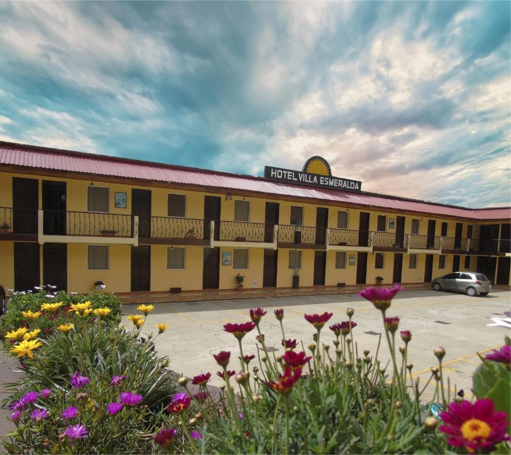 Hotel Y Restaurante Villa Esmeralda Quetzaltenango Exteriér fotografie