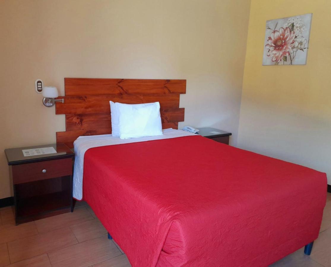 Hotel Y Restaurante Villa Esmeralda Quetzaltenango Exteriér fotografie