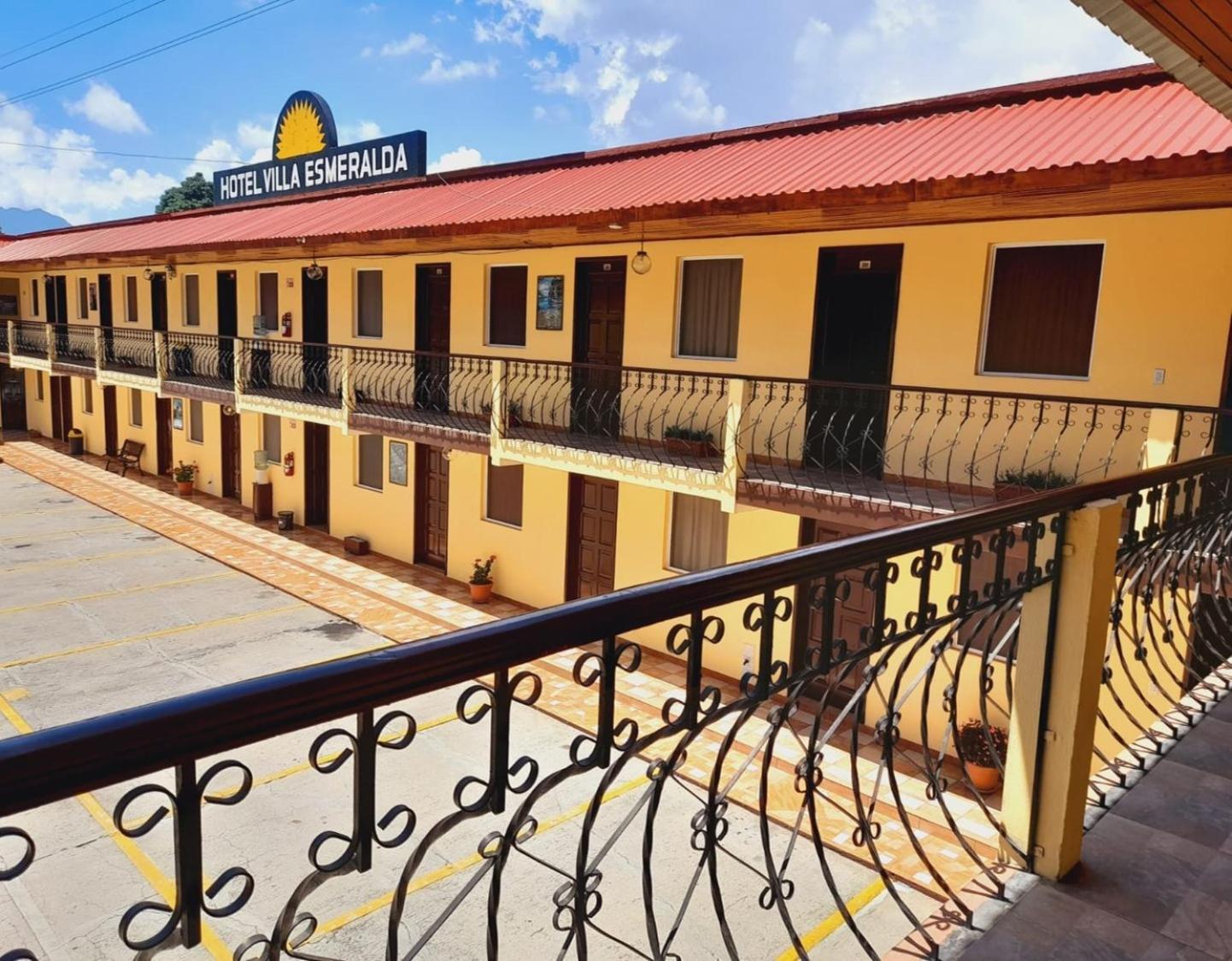 Hotel Y Restaurante Villa Esmeralda Quetzaltenango Exteriér fotografie