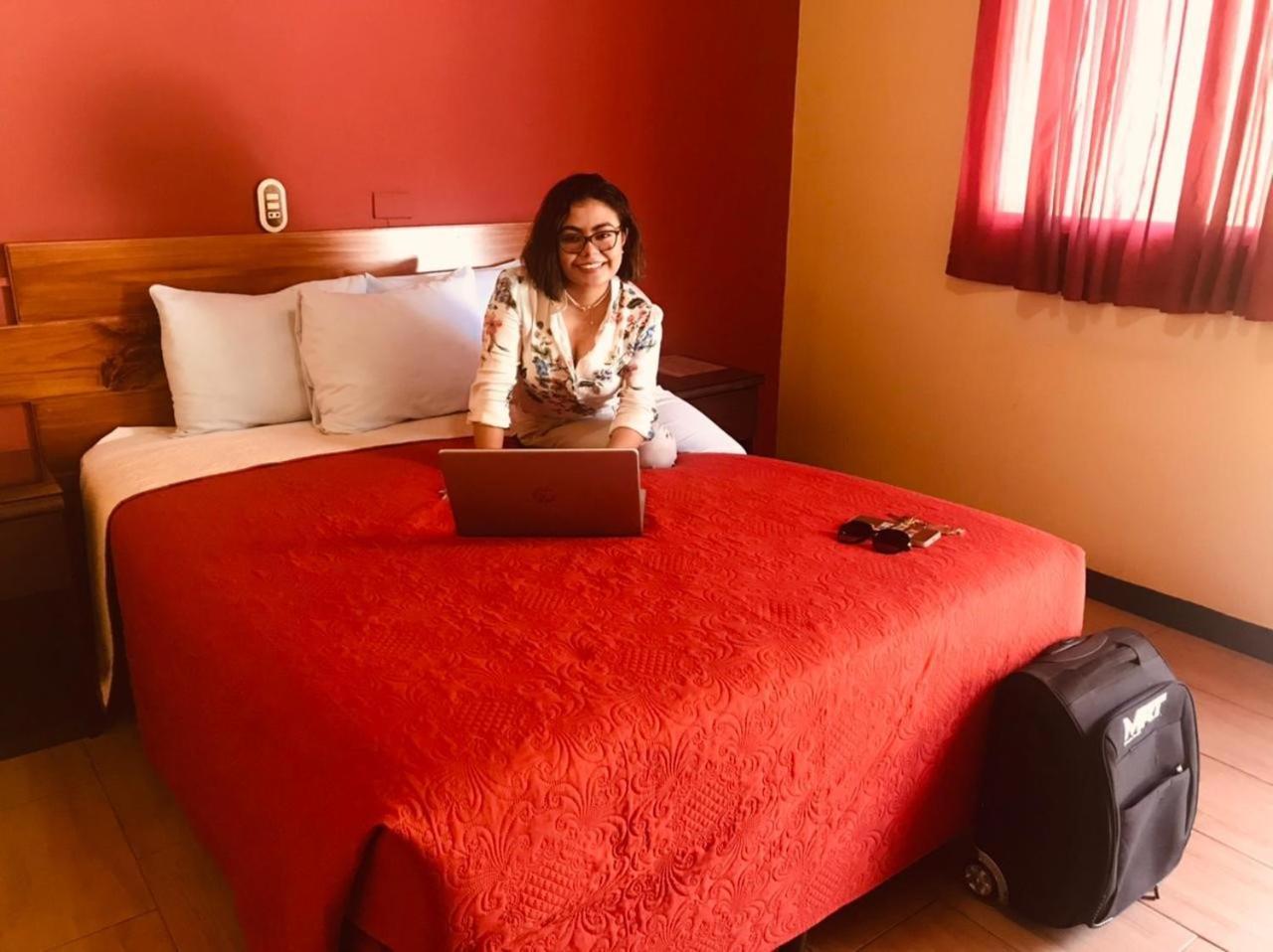 Hotel Y Restaurante Villa Esmeralda Quetzaltenango Exteriér fotografie